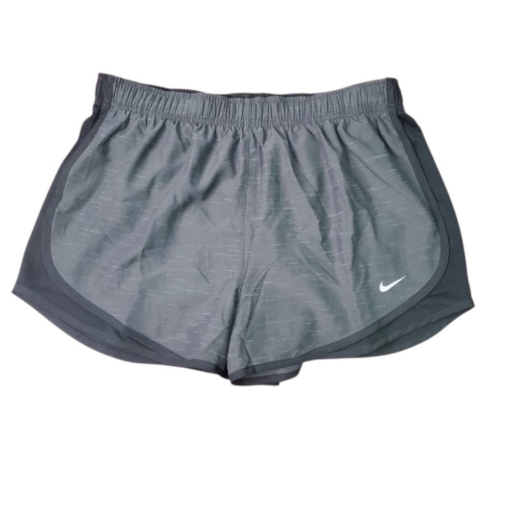 Women’s Dri fit Nike shorts sz various